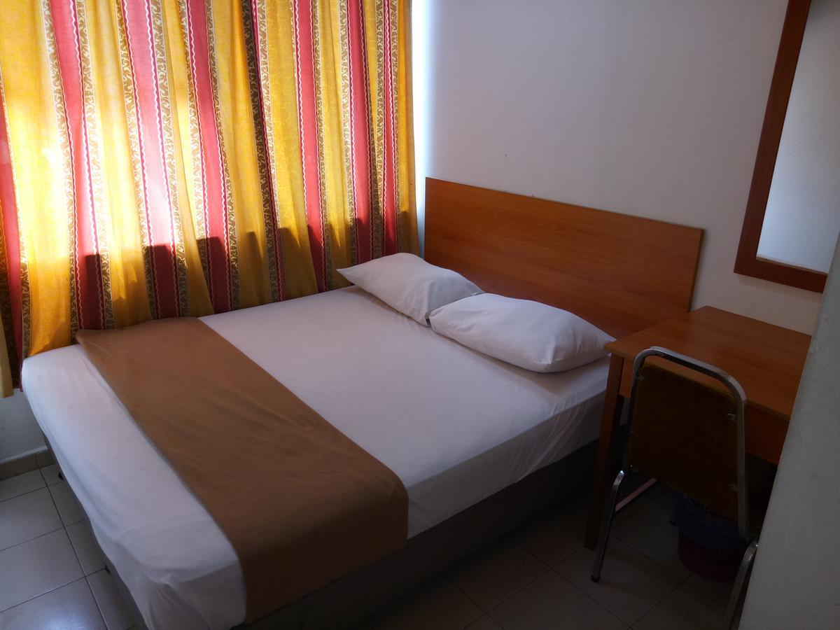 Hotel Hibiscus City Куала Лумпур Екстериор снимка