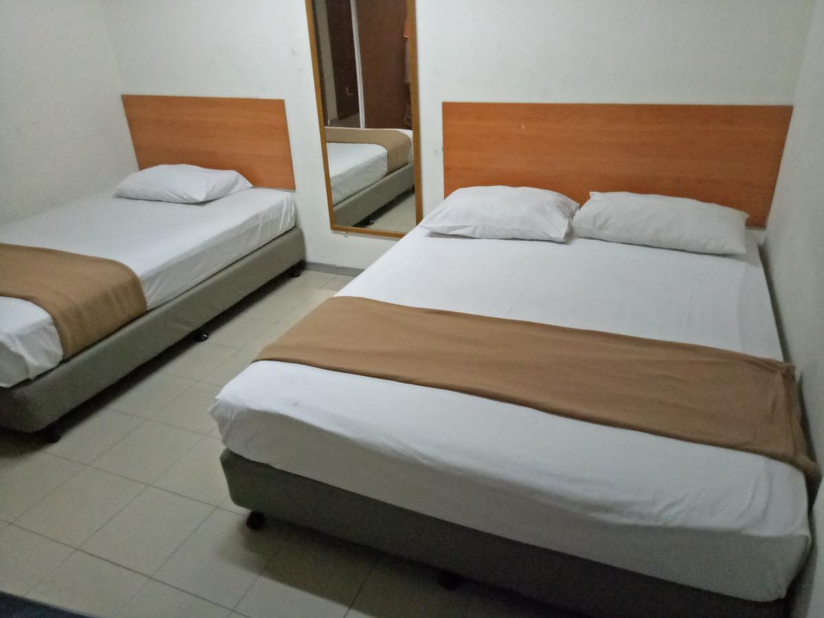 Hotel Hibiscus City Куала Лумпур Екстериор снимка