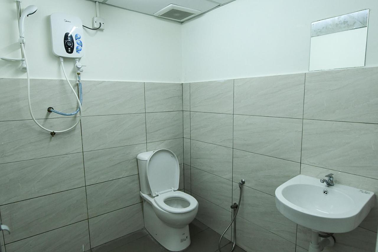 Hotel Hibiscus City Куала Лумпур Екстериор снимка
